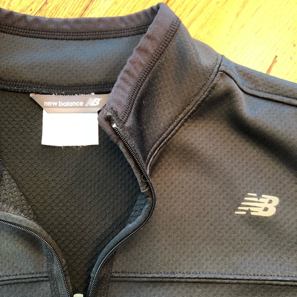 New Balance Jacket - Picture 2 of 3